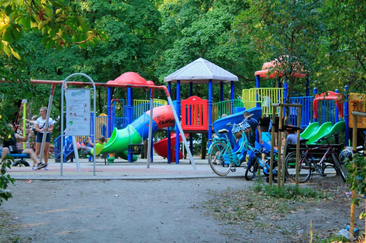 شقة Stary Toruń  في Apartament Parkowy المظهر الخارجي الصورة